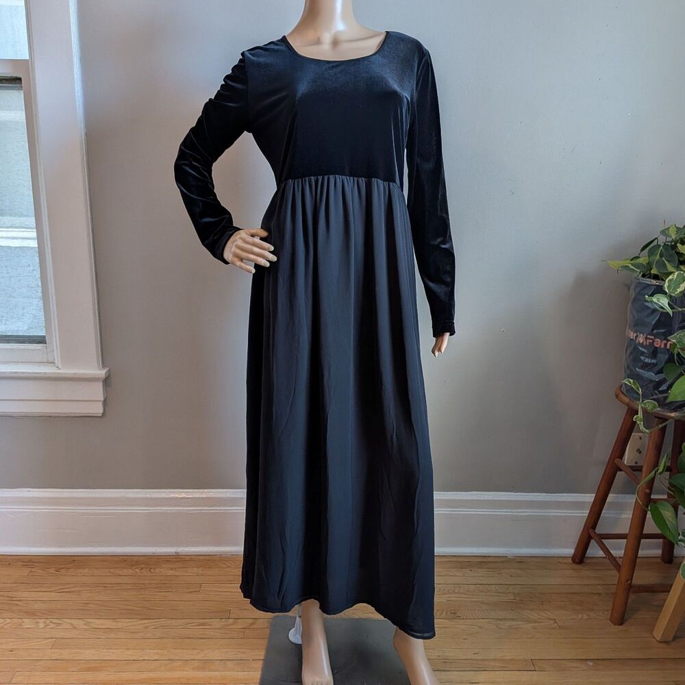 Vintage 90s Laura Ashley Black Velvet Maxi Dress Whimsigoth Witchy Size 10